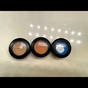 Mac exotic eye shadow